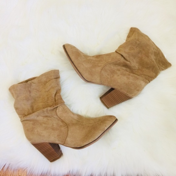 Shoes - NEW Tan Suede Mid Calf Boho Western Heel Booties